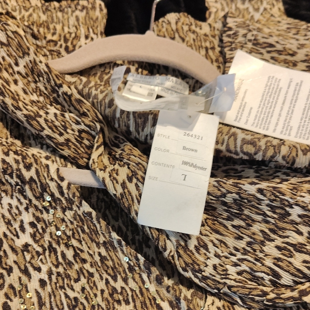 Alberto Makali Animal Print Sheer. Lightweight Cardigan STYLE Top. NQR - Picture 3 of 3